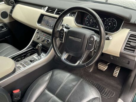 Land Rover Range Rover Sport 3.0 Range Rover Sport HSE Dynamic SDV6 Auto 4WD 5dr 2