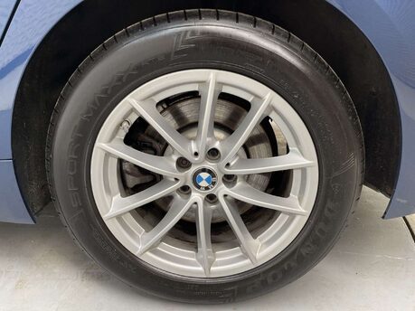 BMW 5 Series 2.0 520d SE MHEV Auto 4dr 9
