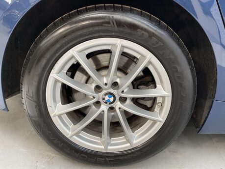 BMW 5 Series 2.0 520d SE MHEV Auto 4dr 49
