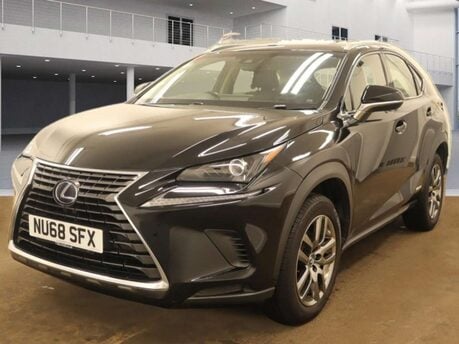 Lexus NX 2.5 NX 300h SE CVT 4WD 5dr 8