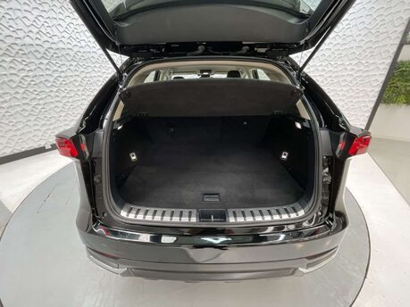 Lexus NX 2.5 NX 300h SE CVT 4WD 5dr 10