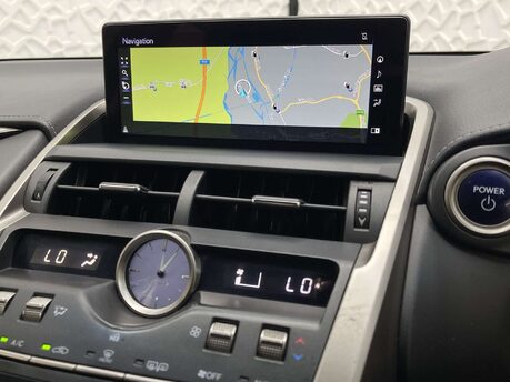 Lexus NX 2.5 NX 300h SE CVT 4WD 5dr 7