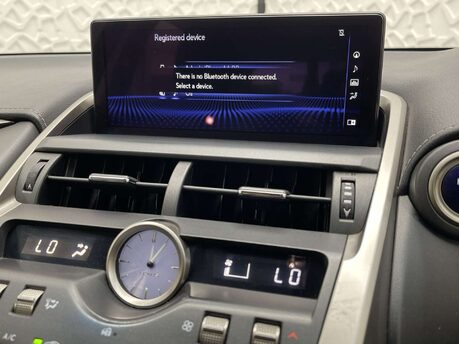 Lexus NX 2.5 NX 300h SE CVT 4WD 5dr 22
