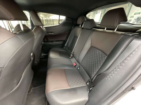 Toyota C-HR 1.8 C-HR Excel HEV CVT 5dr 38