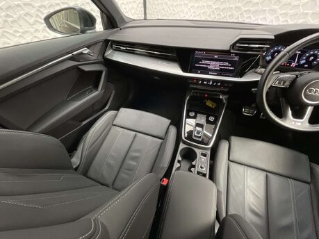 Audi A3 1.4 A3 Sportback 40 TFSI S Line E Semi-Auto 5dr 27