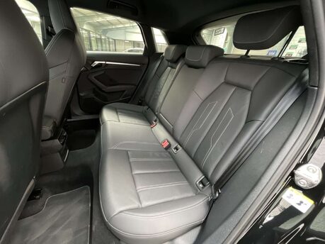 Audi A3 1.4 A3 Sportback 40 TFSI S Line E Semi-Auto 5dr 38