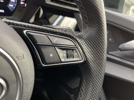 Audi A3 1.4 A3 Sportback 40 TFSI S Line E Semi-Auto 5dr 32