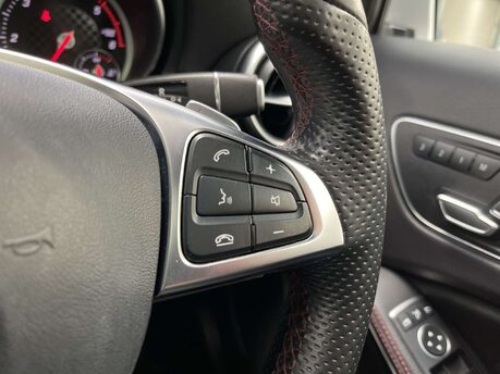 Mercedes-Benz A Class 2.1 A 200 D AMG Line Premium+ Auto 5dr 33