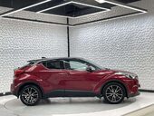 Toyota C-HR 1.8 C-HR Red Edition HEV CVT 5dr 4