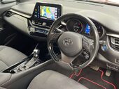 Toyota C-HR 1.8 C-HR Red Edition HEV CVT 5dr 2