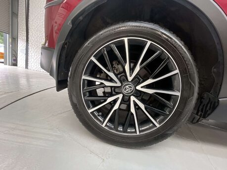 Toyota C-HR 1.8 C-HR Red Edition HEV CVT 5dr 45