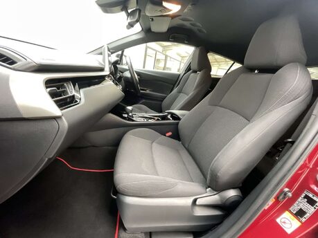 Toyota C-HR 1.8 C-HR Red Edition HEV CVT 5dr 25