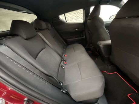 Toyota C-HR 1.8 C-HR Red Edition HEV CVT 5dr 38
