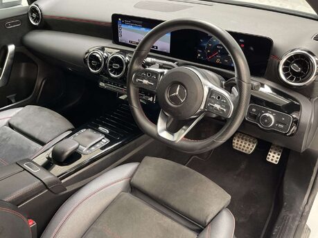Mercedes-Benz A Class 1.3 A 180 AMG Line Exeutive Auto 5dr 2