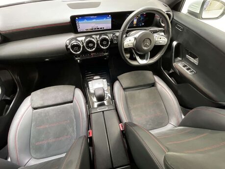 Mercedes-Benz A Class 1.3 A 180 AMG Line Exeutive Auto 5dr 17