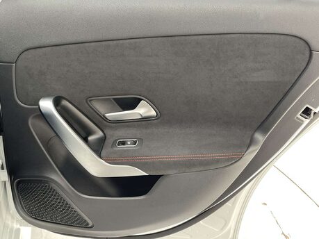Mercedes-Benz A Class 1.3 A 180 AMG Line Exeutive Auto 5dr 43