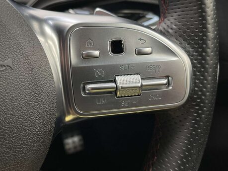 Mercedes-Benz A Class 1.3 A 180 AMG Line Exeutive Auto 5dr 34