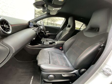 Mercedes-Benz A Class 1.3 A 180 AMG Line Exeutive Auto 5dr 28