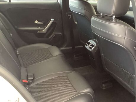 Mercedes-Benz A Class 1.5 A 180 Sport Exeutive D Auto 5dr 5