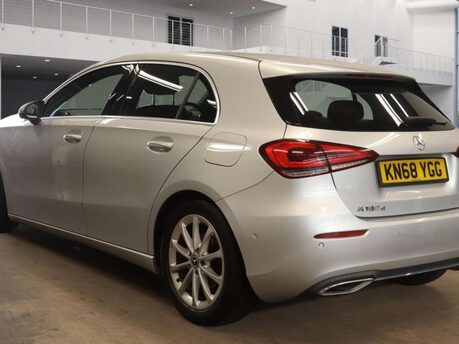 Mercedes-Benz A Class 1.5 A 180 Sport Exeutive D Auto 5dr 9