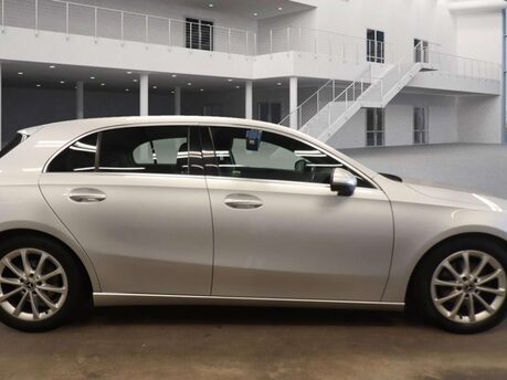 Mercedes-Benz A Class 1.5 A 180 Sport Exeutive D Auto 5dr 11