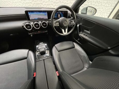 Mercedes-Benz A Class 1.5 A 180 Sport Exeutive D Auto 5dr 17