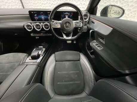 Mercedes-Benz A Class 1.3 A 200 AMG Line Edition Executive Auto 4dr 27