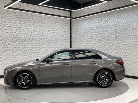 Mercedes-Benz A Class 1.3 A 200 AMG Line Edition Executive Auto 4dr 18