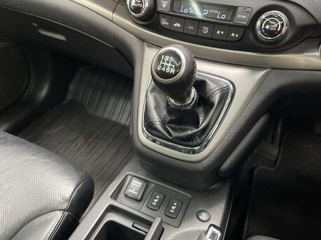 Honda CR-V 2.2 CR-V EX i-DTec 4WD 5dr 31