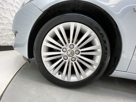 Vauxhall Insignia 2.0 Insignia Energy CDTi ecoFLEX S/S 5dr 37