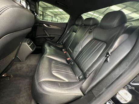 Maserati Ghibli 3.0D V6 ZF Euro 5 (s/s) 4dr 38