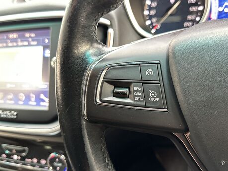 Maserati Ghibli 3.0D V6 ZF Euro 5 (s/s) 4dr 19