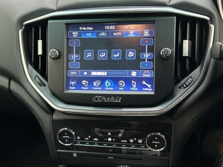 Maserati Ghibli 3.0D V6 ZF Euro 5 (s/s) 4dr 29