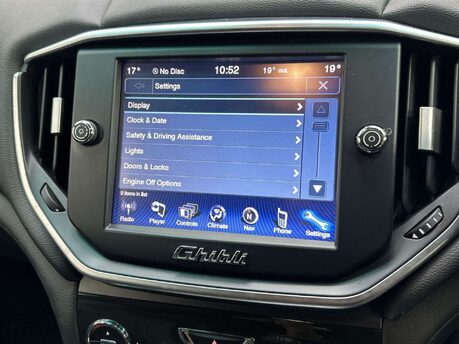 Maserati Ghibli 3.0D V6 ZF Euro 5 (s/s) 4dr 23