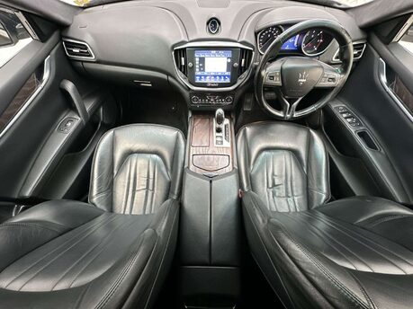 Maserati Ghibli 3.0D V6 ZF Euro 5 (s/s) 4dr 31