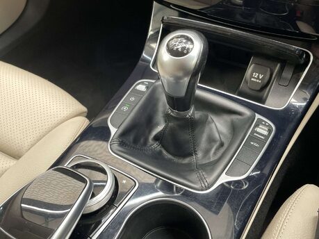 Mercedes-Benz C Class 2.1 C220 D Sport 5dr 35