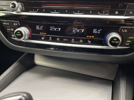BMW 5 Series 3.0 530D M Sport Auto 5dr 39