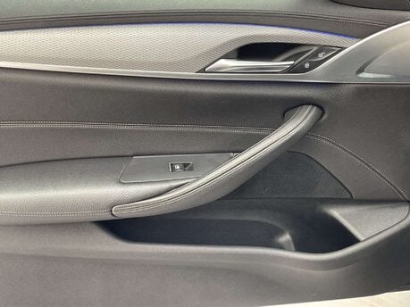 BMW 5 Series 3.0 530D M Sport Auto 5dr 45