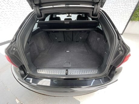 BMW 5 Series 3.0 530D M Sport Auto 5dr 10