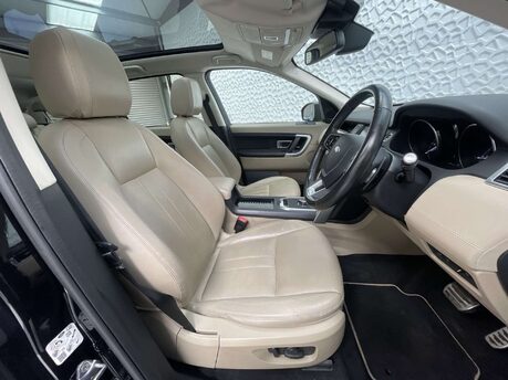 Land Rover Discovery Sport 2.0 Discovery Sport Black HSE TD4 Auto 4WD 5dr 26