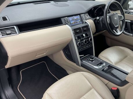 Land Rover Discovery Sport 2.0 Discovery Sport Black HSE TD4 Auto 4WD 5dr 27
