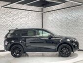 Land Rover Discovery Sport 2.0 Discovery Sport Black HSE TD4 Auto 4WD 5dr 4