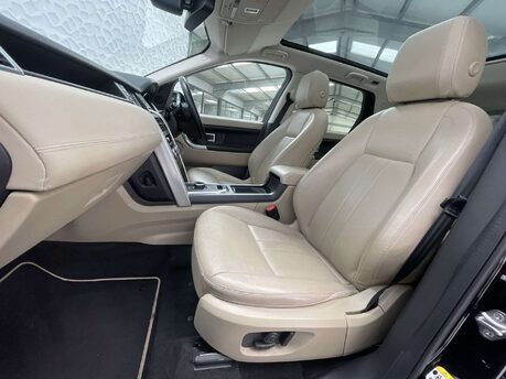 Land Rover Discovery Sport 2.0 Discovery Sport Black HSE TD4 Auto 4WD 5dr 28