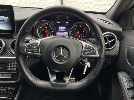 Mercedes-Benz A Class 1.6 A180 AMG Line 7G-DCT Euro 6 (s/s) 5dr 31