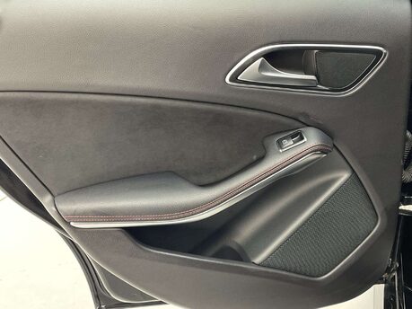 Mercedes-Benz A Class 1.6 A180 AMG Line 7G-DCT Euro 6 (s/s) 5dr 41