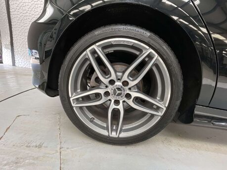 Mercedes-Benz A Class 1.6 A180 AMG Line 7G-DCT Euro 6 (s/s) 5dr 45