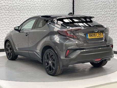 Toyota C-HR 1.8 C-HR-Dynamic HEV CVT 5dr 16