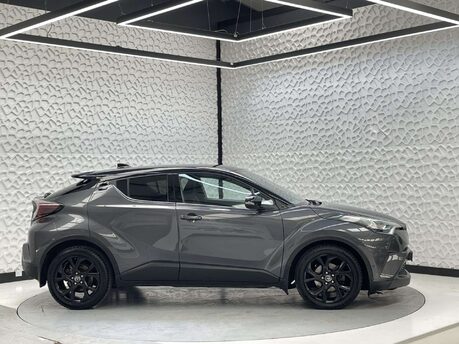 Toyota C-HR 1.8 C-HR-Dynamic HEV CVT 5dr 4
