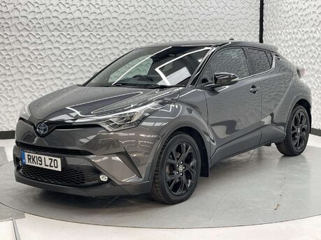 Toyota C-HR 1.8 C-HR-Dynamic HEV CVT 5dr 13