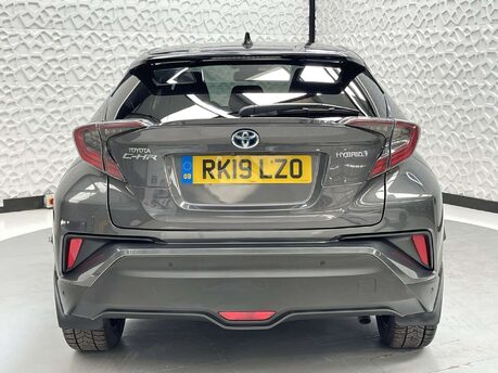 Toyota C-HR 1.8 C-HR-Dynamic HEV CVT 5dr 15
